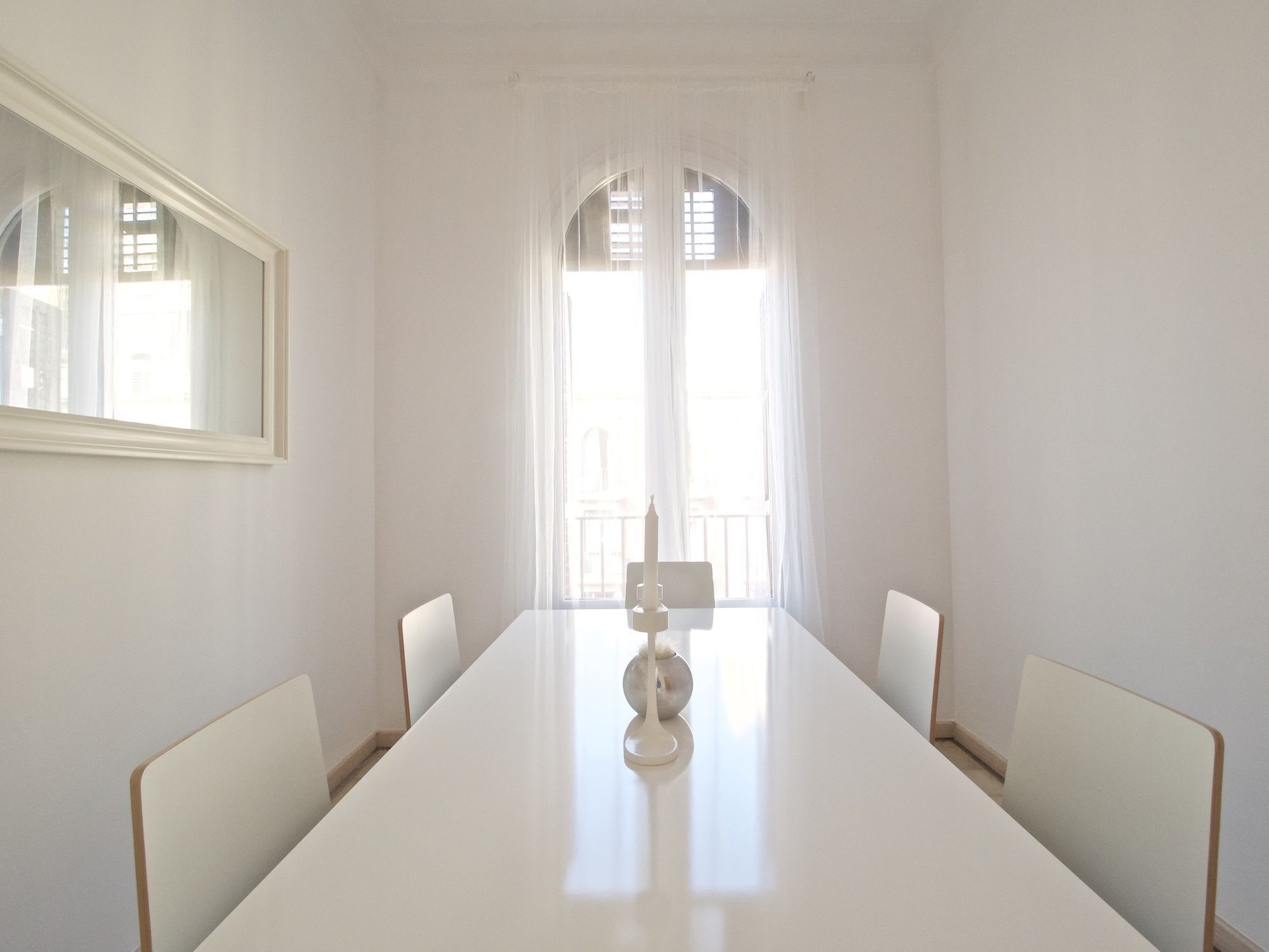 Suites4Days Gaudi Eixample Барселона Екстериор снимка